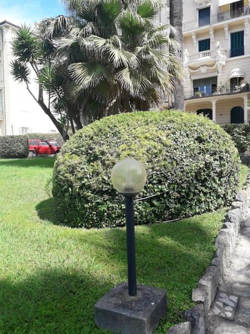 La Casa Di Anna, In Palazzina Liberty Fronte Parco Daire Bordighera Dış mekan fotoğraf
